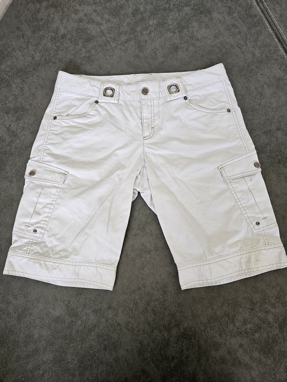Athleta White Cargo Shorts - Casual Utility Style Size 10
